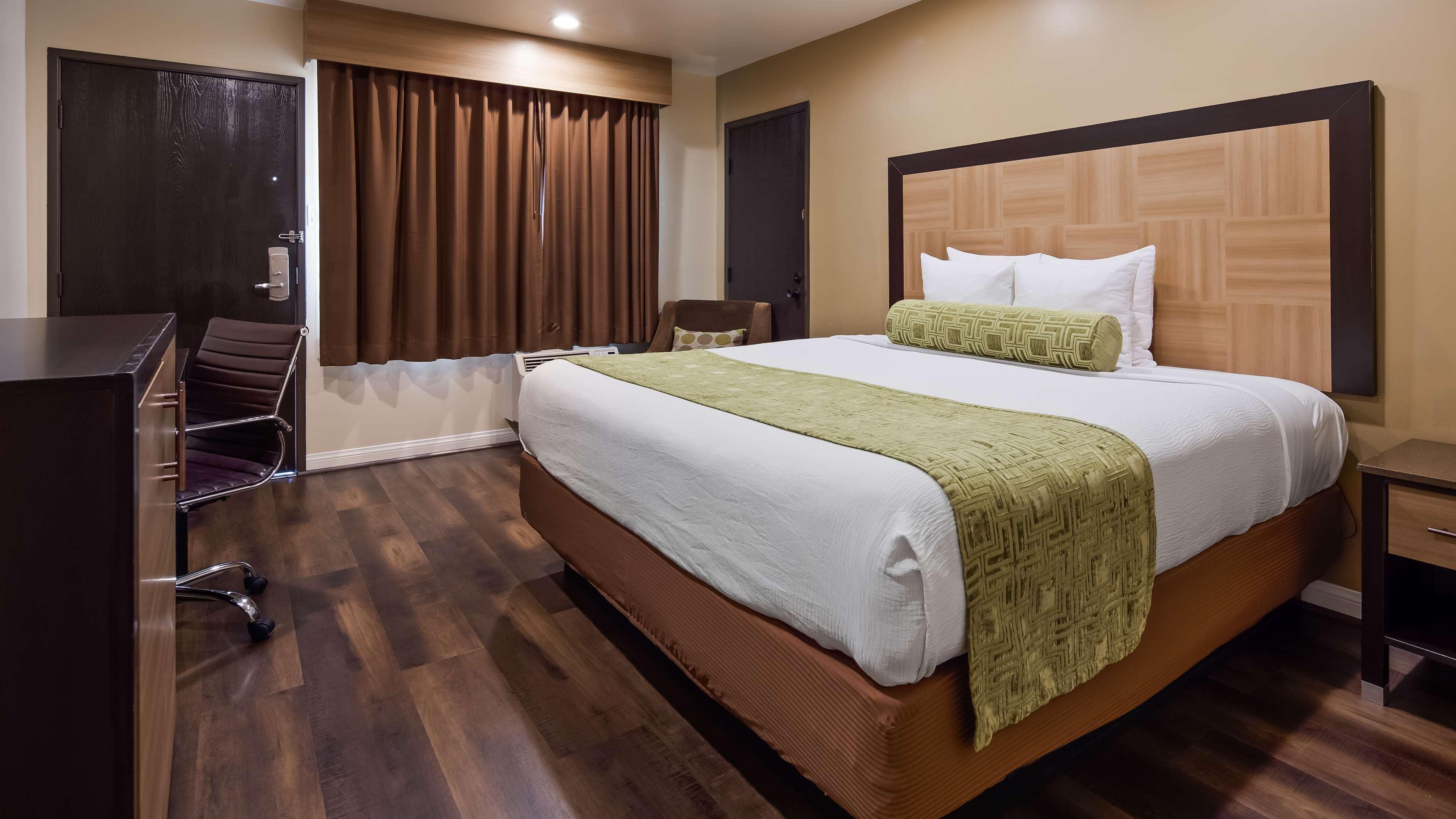 Best Western Plus Glendale Eksteriør billede