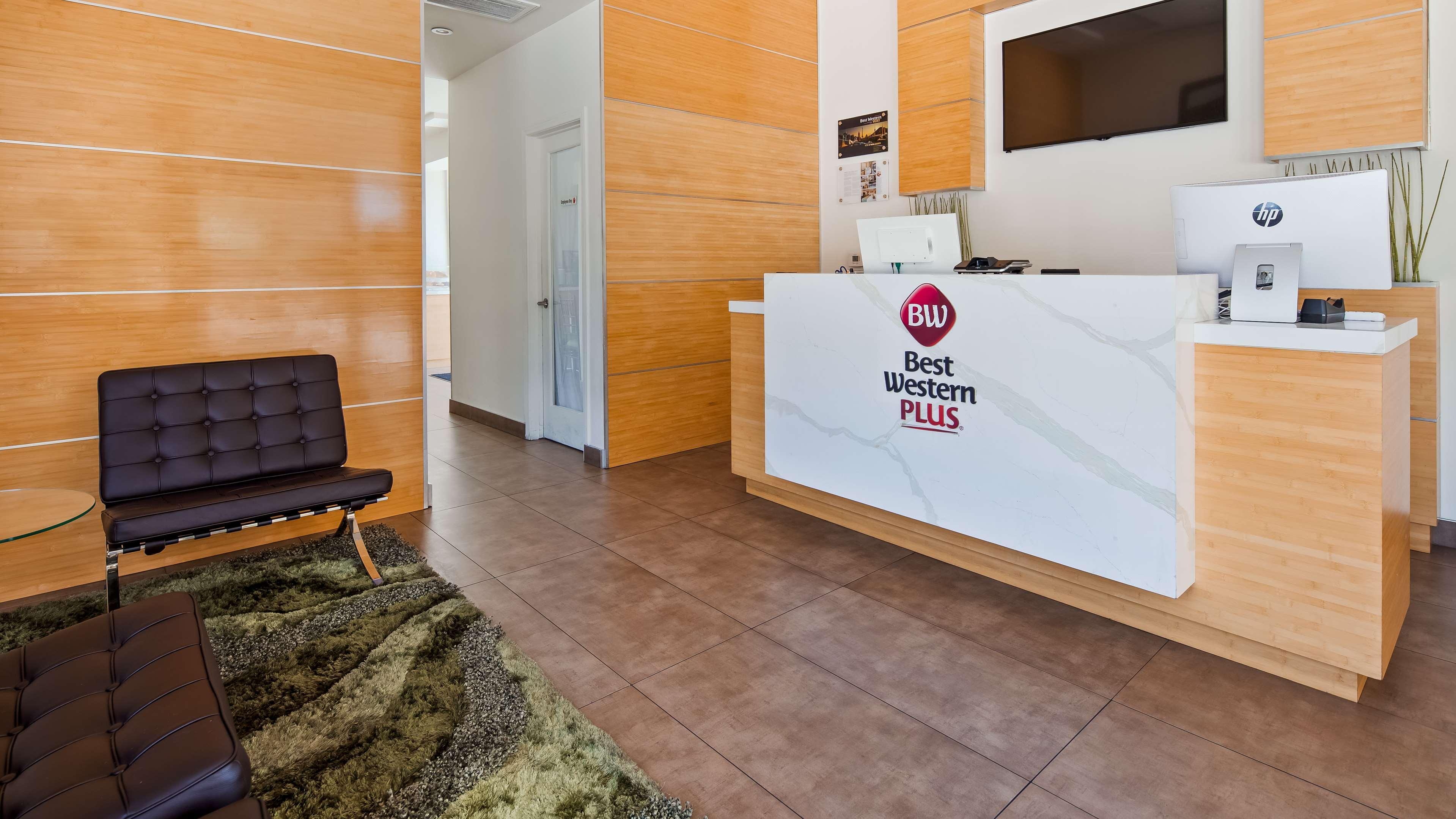 Best Western Plus Glendale Eksteriør billede
